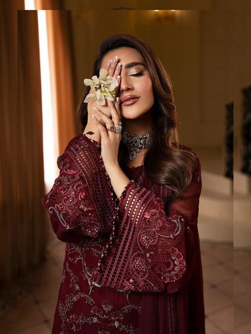 Aneela's Embroidered Unstitched Lawn