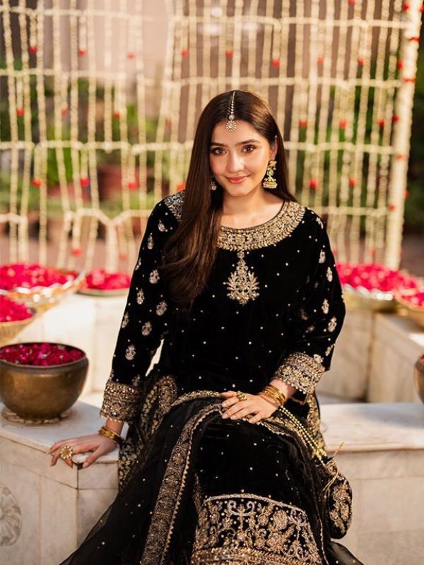 Haseen's Chiffon Fabric Unstitched