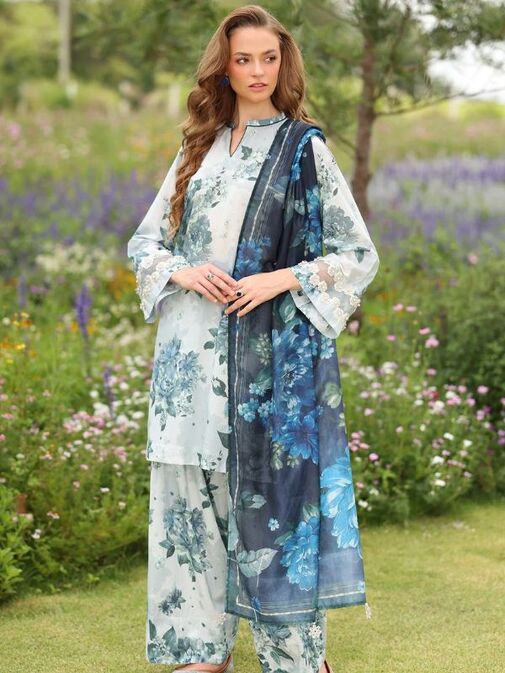 Baroque Embroidered Lawn Fabrics